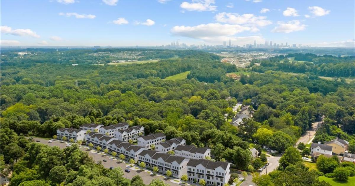 50townhome project a go between Westside Park, The Battery ATL